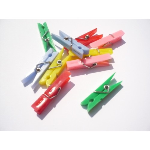 Микс от пластмасови щипки 3.5см - Clothes-pegs plastic 3.5 cm. - 10бр.